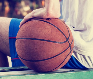 How to motivate a player that is in a bad period and isn’t performing well